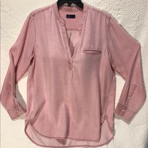 Gap pink chambray top